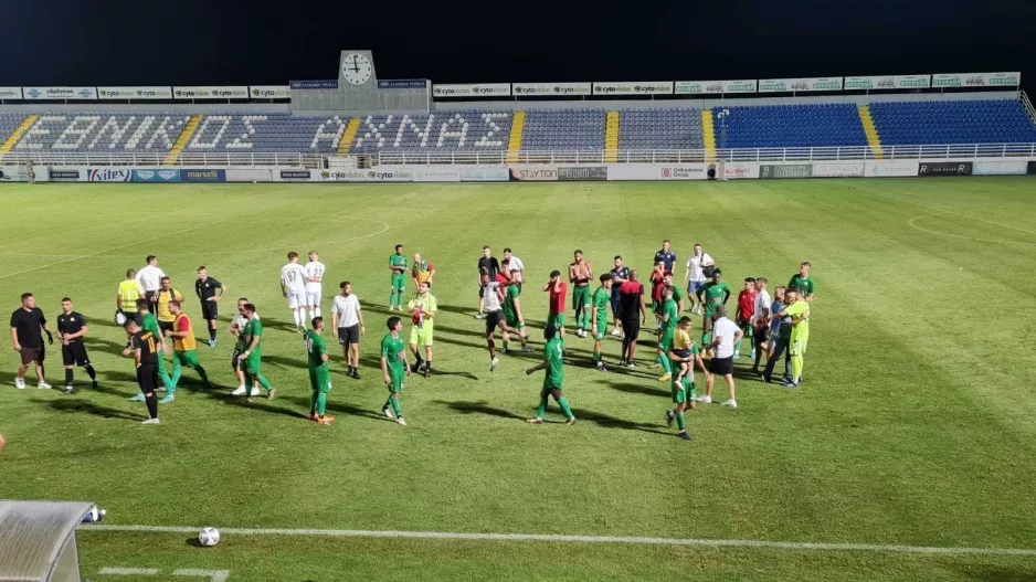 ΜΕΑΠ μετά την 3άρα: "Ότι και να πεις είναι λίγο..."