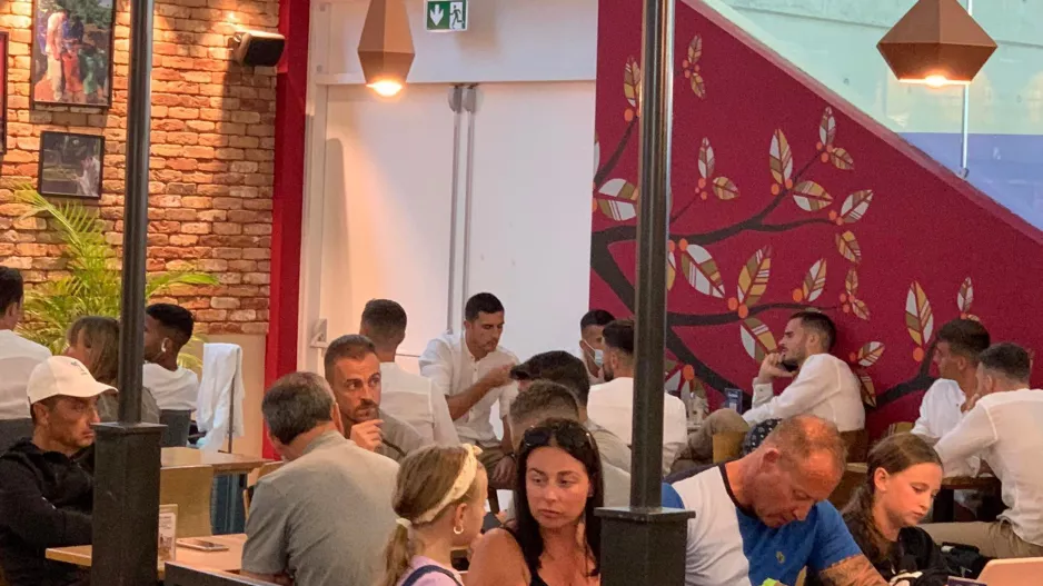 Πηγαδάκια και κουβεντούλα πριν την αναχώρηση 