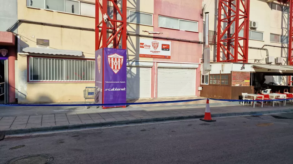 Ταμεία... ανοικτά για Καρμιώτισσα