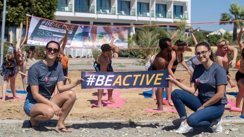 UNIC: Το απόλαυσαν με Beach Volley,  Zumba, Yoga (βίντεος/φώτος)