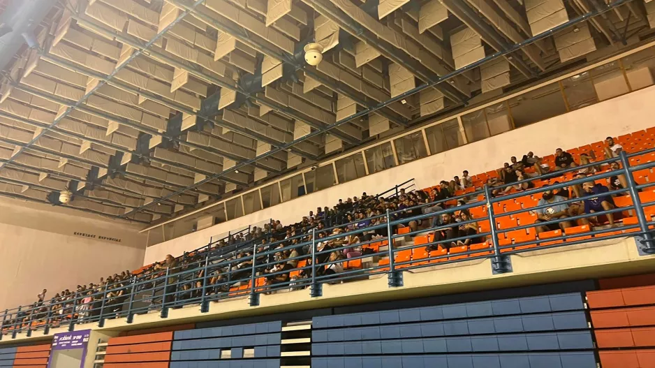 O κόσμος στο Super Cup
