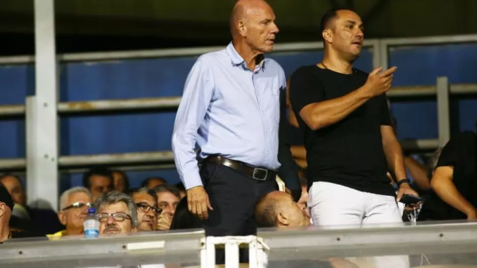 Με το μπλοκάκι του στη Ριζούπολη ο Μπένετ