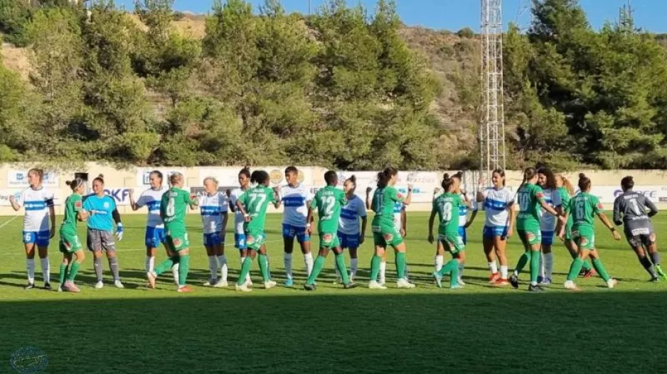 Νίκες για Apollon Ladies, Καρμιώτισσα Χρυσομηλιά και Λευκοθέα