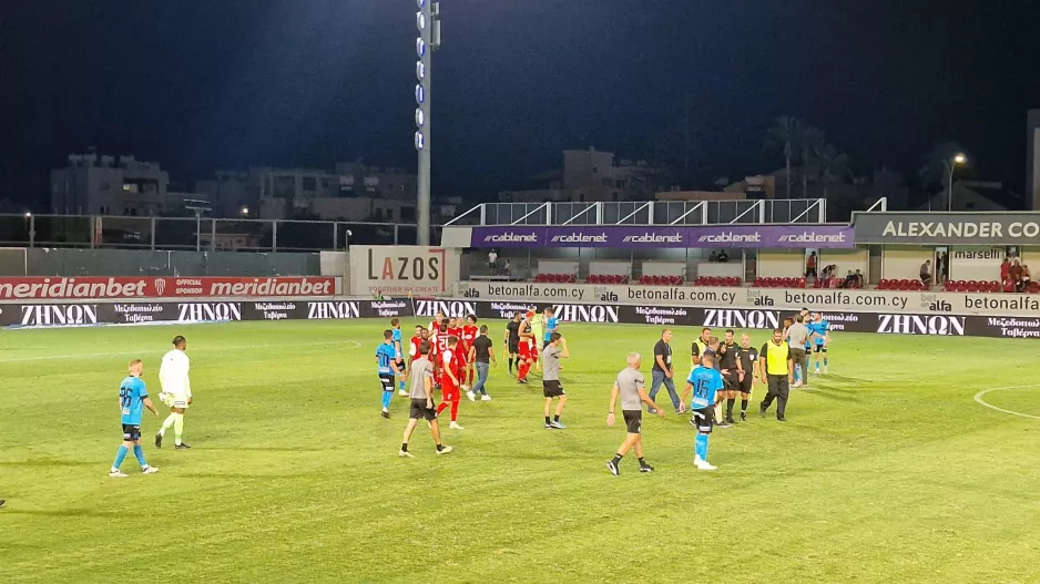 Νέα Σαλαμίνα - Απόλλων: Ο Μαυρίας έχασε το... άχαστο στο 90+2 και συμβιβασμός!