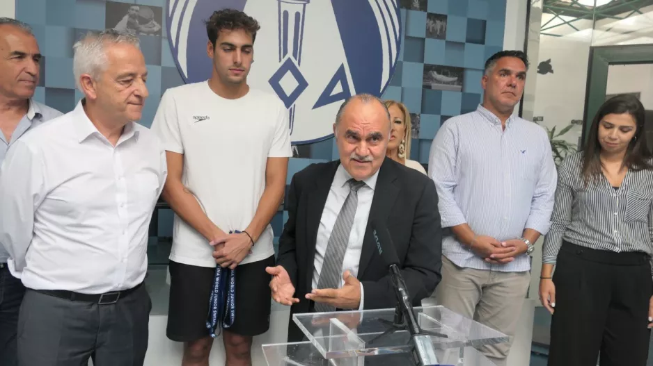Ο Πρόεδρος του ΚΟΑ τίμησε τον Νικόλα Αντωνίου