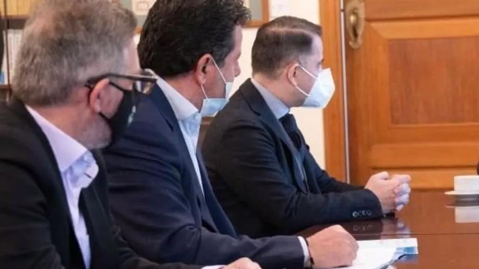 ΑΕΛ, Απόλλων και Άρης στη Βουλή