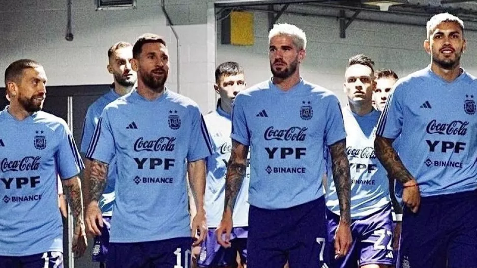 Αλμπισελέστε... 