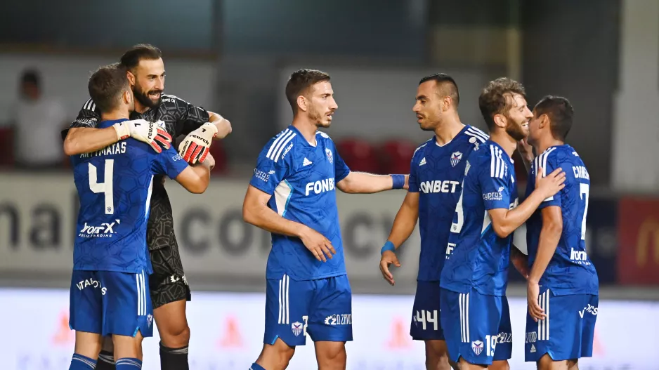 Η Ανόρθωση αναλύει τον Ακρίτα