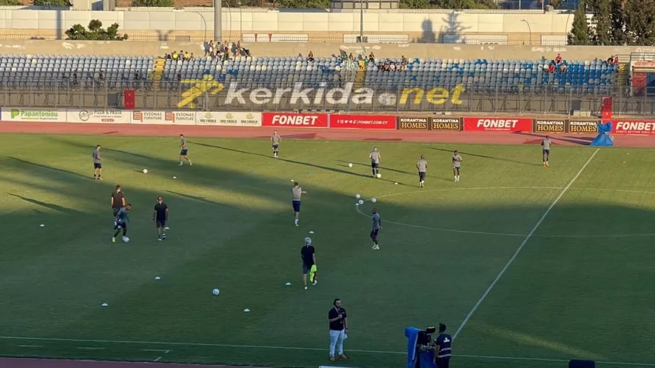 Οι 11 του Μπεργκ κόντρα στον Ακρίτα