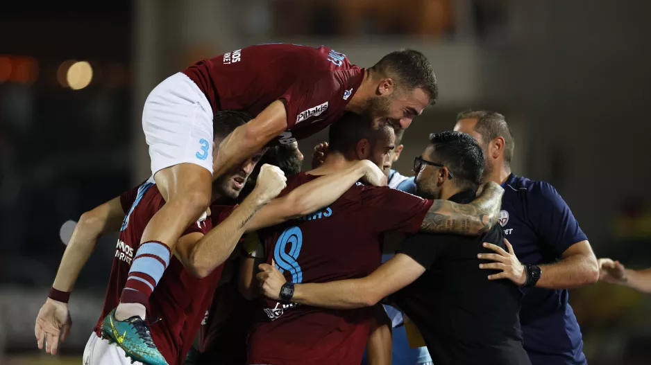 ΑΕΛ - ΕΝΠ: Βυσσινί… απόδραση από την Λεμεσό! (φώτος) 