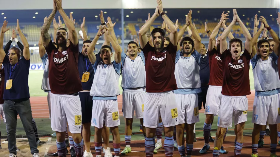 Tριπλή αφιέρωση από ΕΝΠ και... ραντεβού!