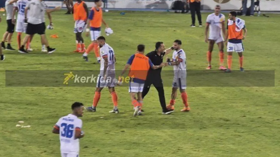 Aντίδραση... Σωφρόνη: Τα μπράβο σε παίκτες και κόσμο (φώτος)