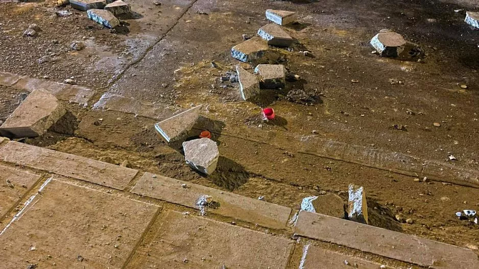 Ομάδες προς αστυνομία/"ΔΕΝ ΕΙΜΑΣΤΕ ΑΣΤΥΝΟΜΙΚΟΙ"