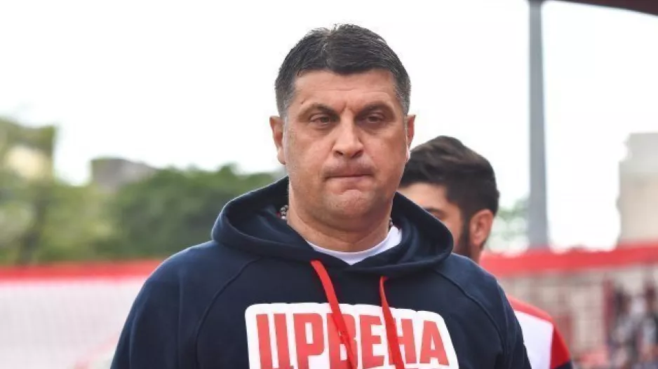 Πέμπτη βράδυ στην Κύπρο ο Μιλόγεβιτς μαζί με τους συνεργάτες του! (φώτος)