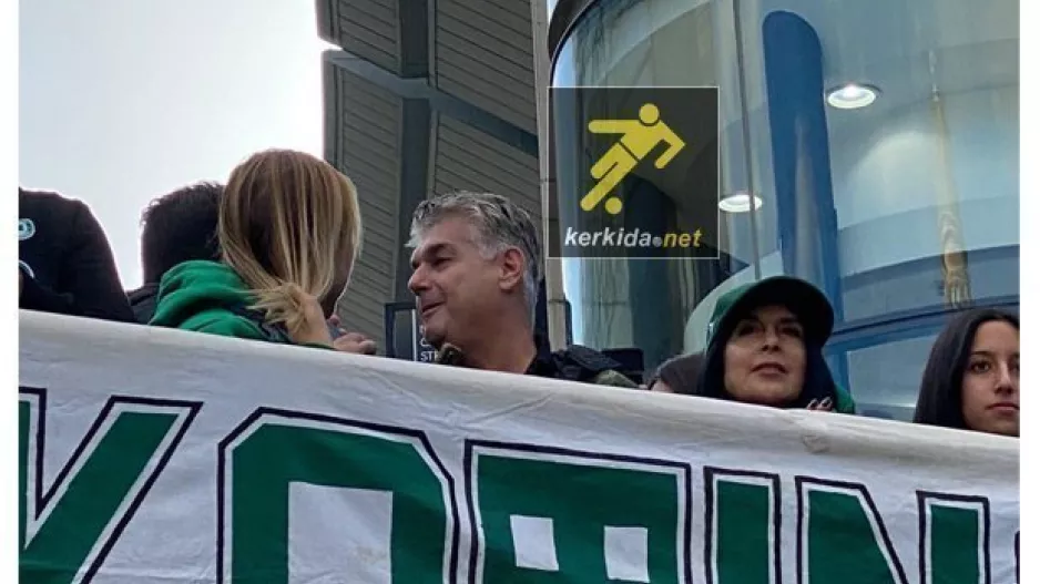 Γεμάτος χαμόγελα στη Shambles Square ο Σταύρος Παπασταύρου