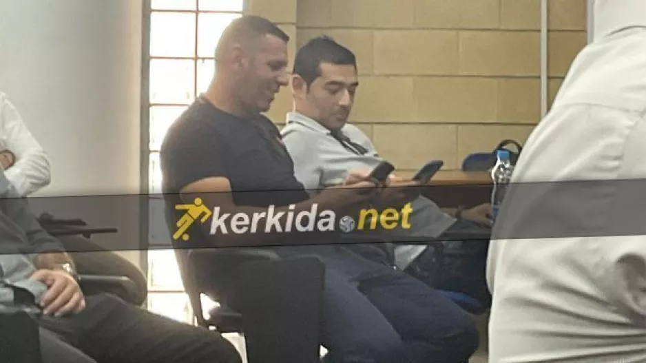 ΑΕΛ - ΑΠΟΛΛΩΝ και... χαμόγελα Φανούριου-Μάριου!