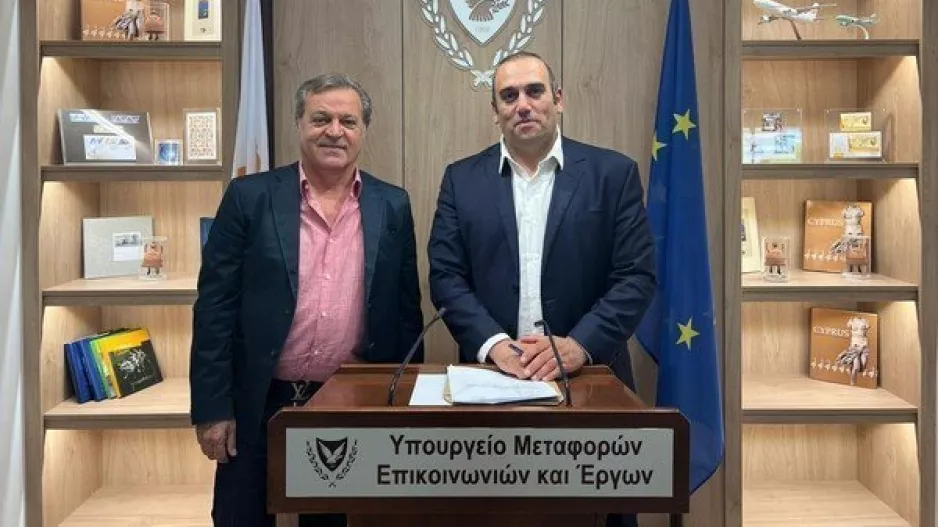 Συνάντηση Πετρίδη-Καρούσου για το νέο γήπεδο ΑΠΟΕΛ