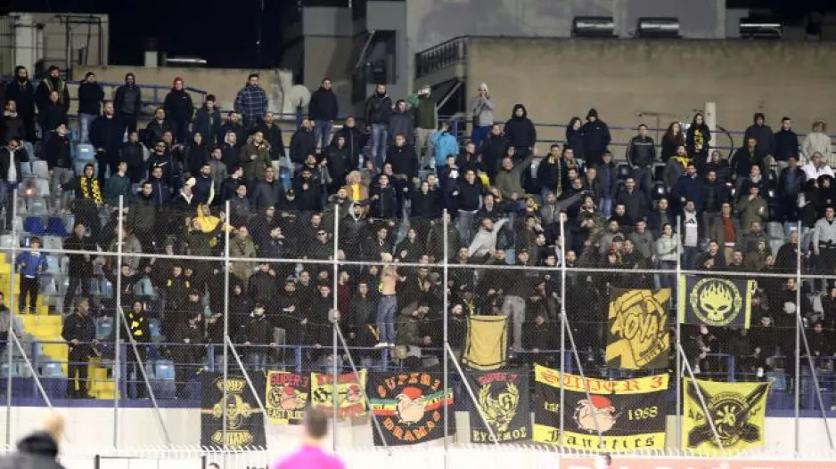 Με τους οπαδούς του στο Περιστέρι ο Άρης