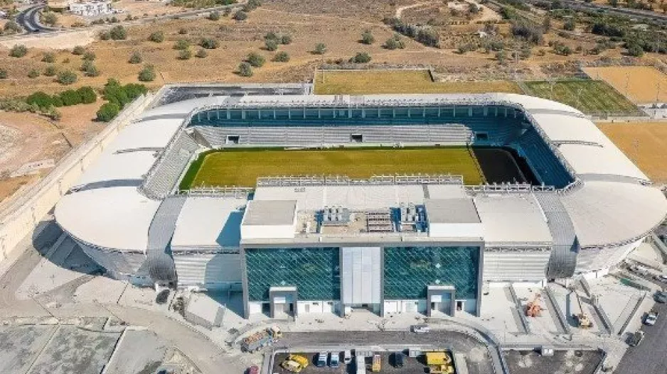 Γήπεδο Λεμεσού/Τεστ εξωτερικού φωτισμού