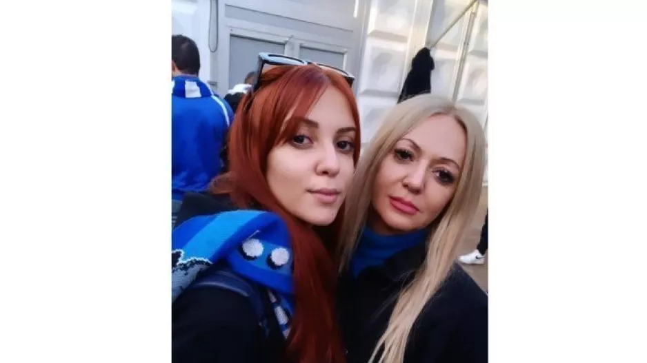 Μητέρα και κόρη/Απόλλων