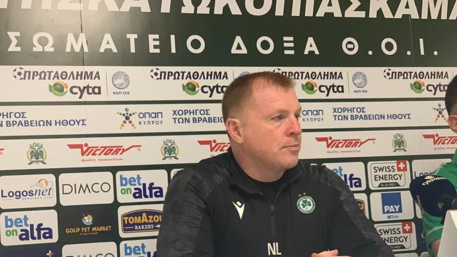 Λένον: " Η ομάδα ήταν φανταστική  - Δεν είμαι ευχαριστημένος από την απόδοση του διαιτητή"