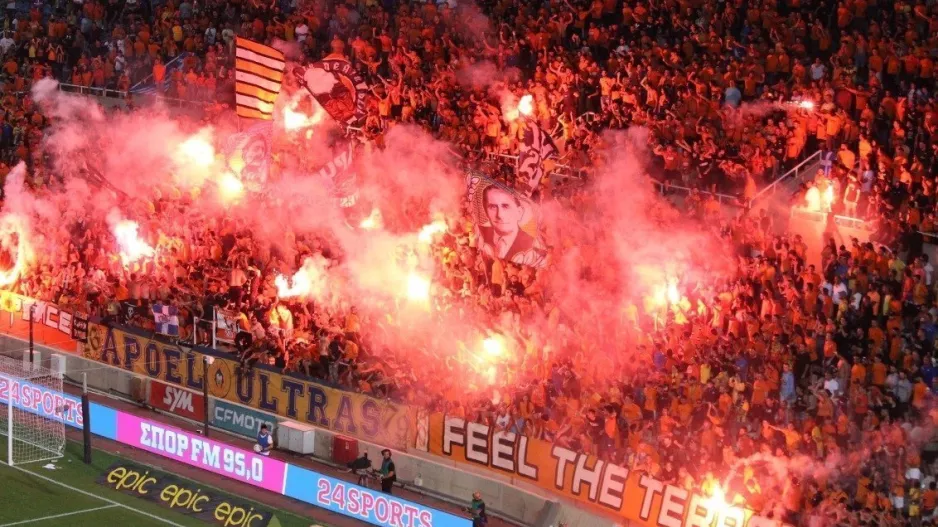 BINTEO/Πορτοκαλί... Pyro show