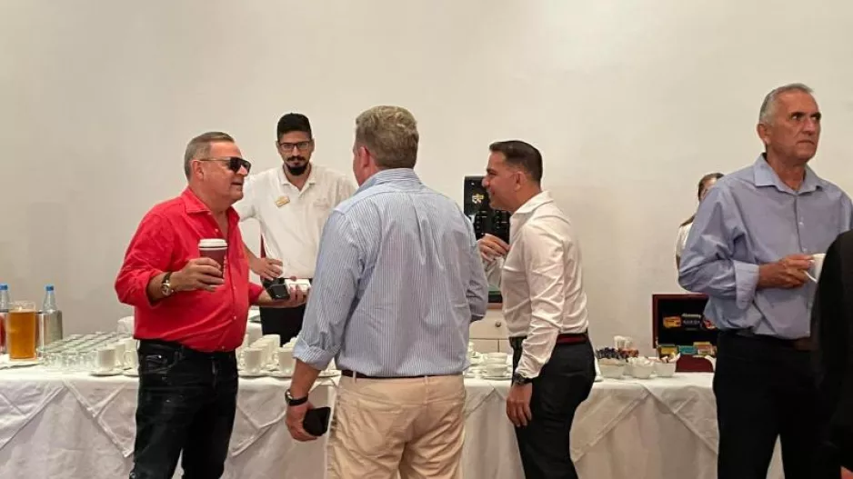 H... αλλαγή ανάμεσα σε Πρόδρομο και Κίρζη