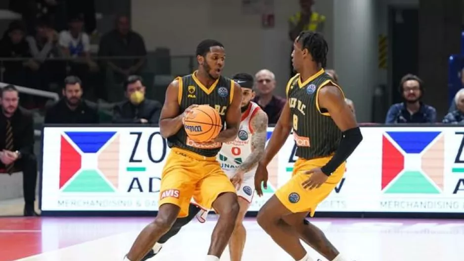 Το μυαλό στον Απόλλωνα Πάτρας για το 2Χ2 στην Basket League η ΑΕΚ