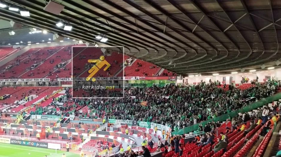 (ΦΩΤΟΣ) Οι Ομονοιάτες στο Old Trafford 