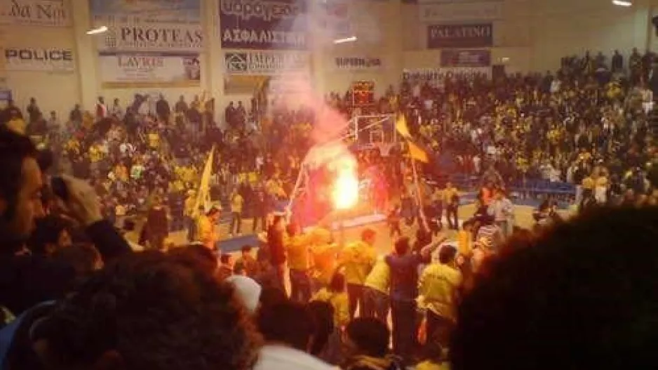 Κάλεσμα από την Θύρα 3 για το μπάσκετ 