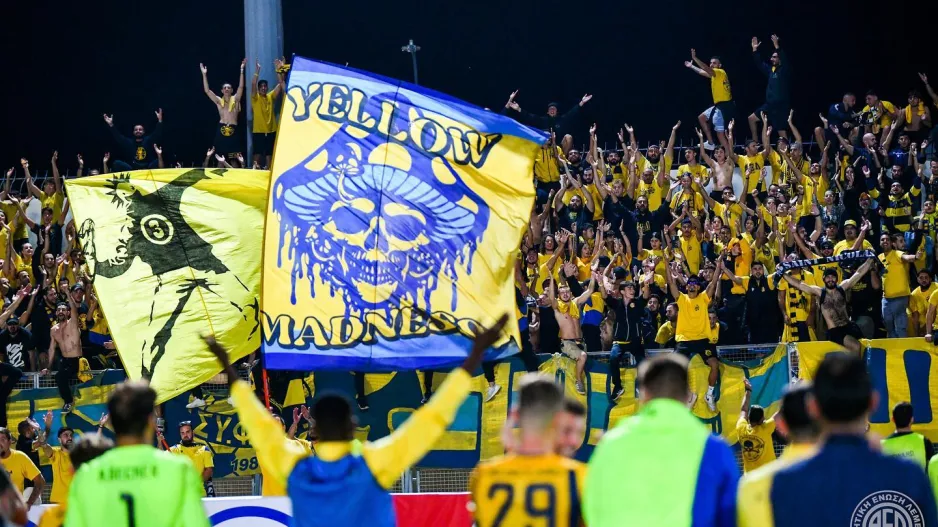 ΑΕΛ: Yellow Madness! (φώτος)