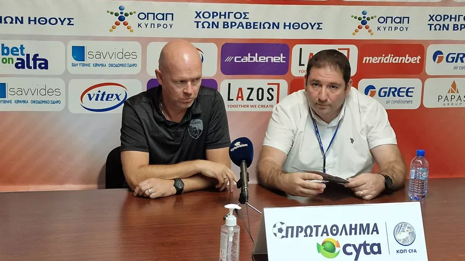 ΜΠΕΡΓΚ: "Δεν γίνεται να δεχόμαστε επίθεση στον πάγκο μας"