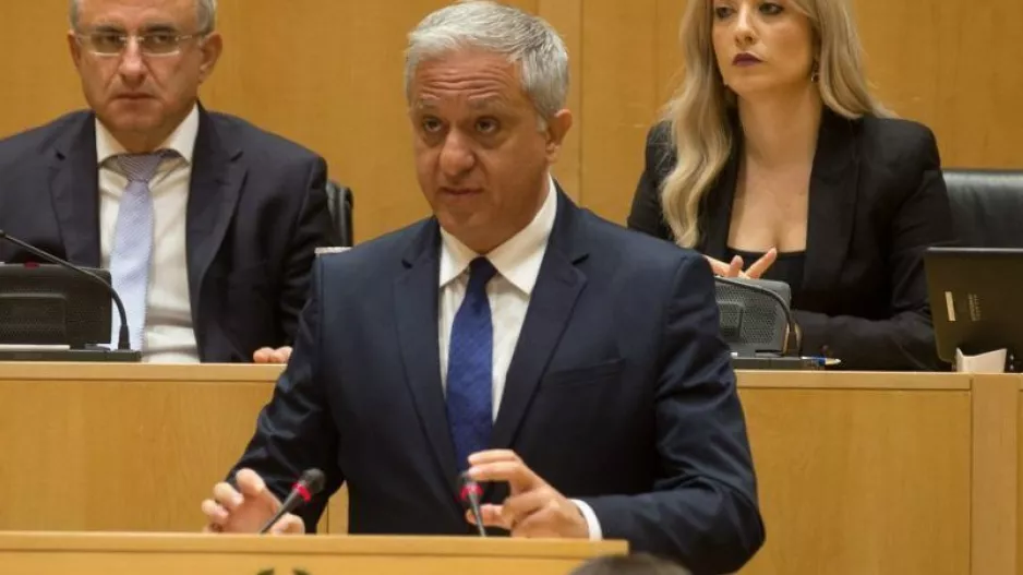 N.Τορναρίτης: "Ίσως και απαγόρευση εισόδου οπαδών αν συνεχιστούν τα επεισόδια"