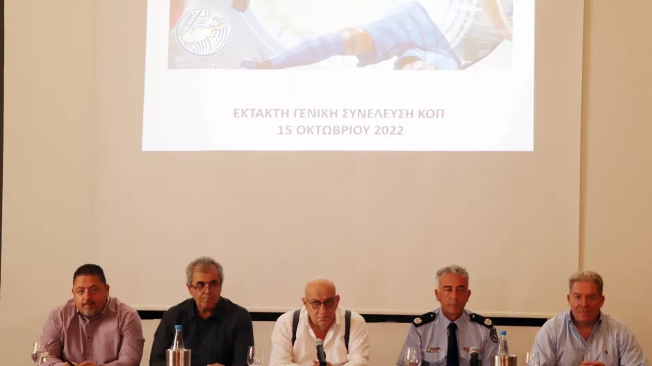Ενίσχυση από ξένους ρεφ, νέες συμφωνίες και πρόγραμμα ημιεπαγγελματισμού