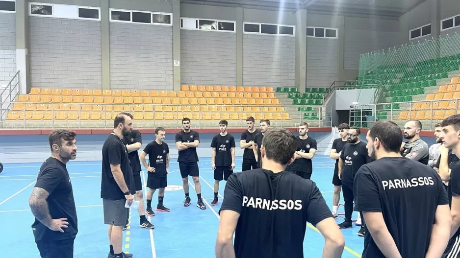 Διπλή αποστολή στο Βέλγιο για Παρνασσό