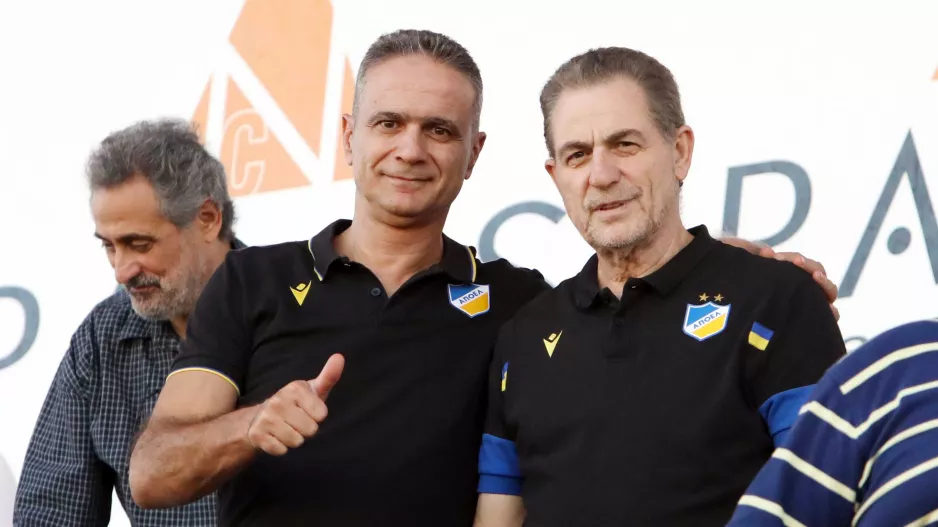 ΑΠΟΕΛίστες... Πανίκος-Ρένος