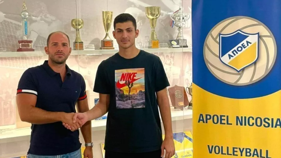Πήρε Βερέη και ολοκλήρωσε το ΑΠΟΕΛ
