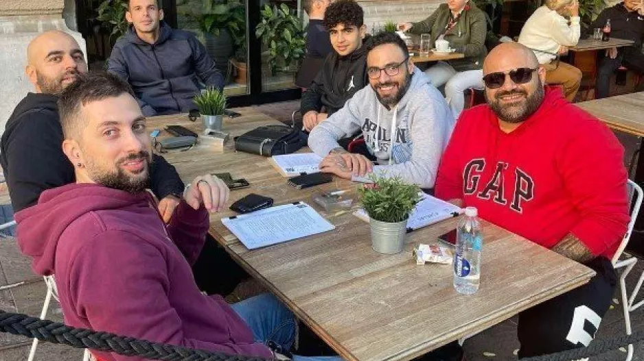 Στη Βουδαπέστη.../Απόλλων