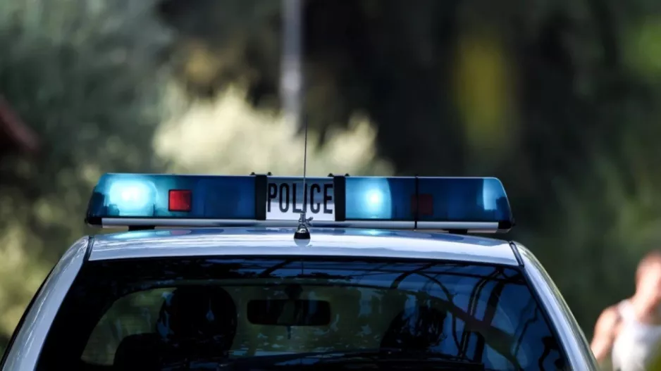 Επιδειξίας έδειχνε τα γεννητικά του όργανα σε γυναίκες και εξαφανιζόταν με το μηχανάκι