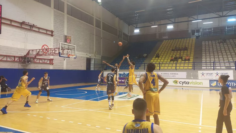 Άνετα τον Αχιλλέα το ΑΠΟΕΛ