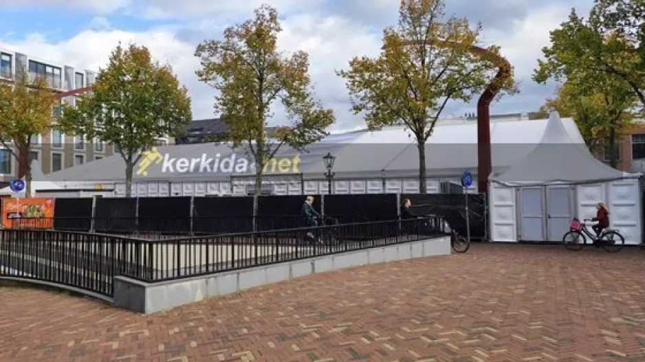 Aπόλλων: Δημαρχείο και AZ Alkmaar έφτιαξαν Fan Zone για τους "Φυγάδες"! (φώτος)