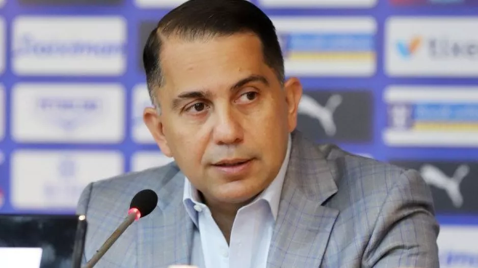 Πρωτάθλημα και ξανά ομίλους
