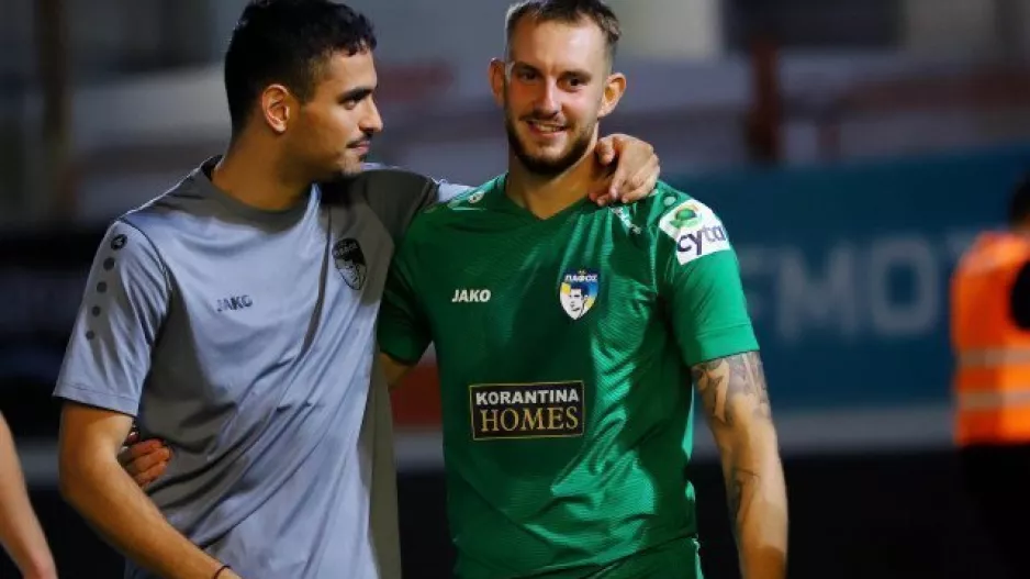 Clean Sheet/Αντός