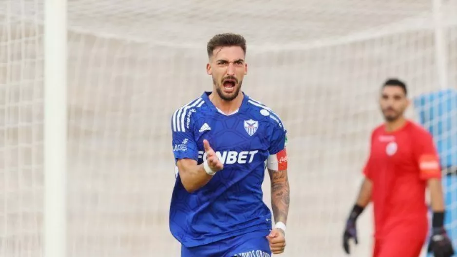 Μετά από 10 μήνες!