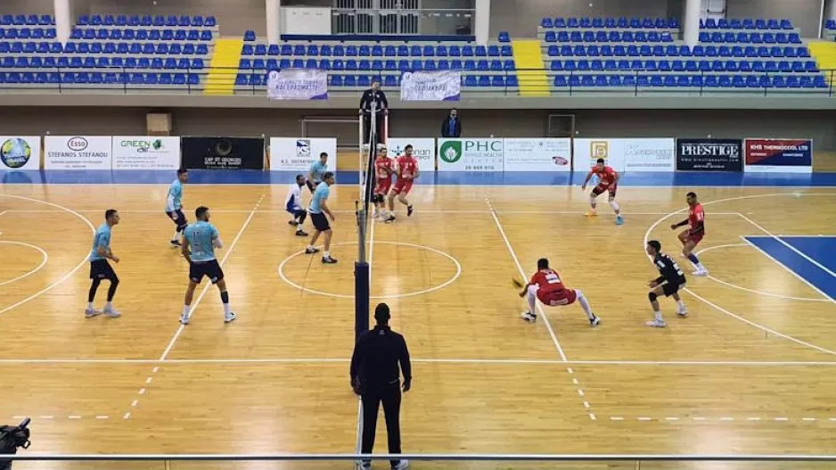 Χωρίς το ντέρμπι Ομόνοια-ΑΝΟ, αλλά με τηλεοπτική... ματσάρα