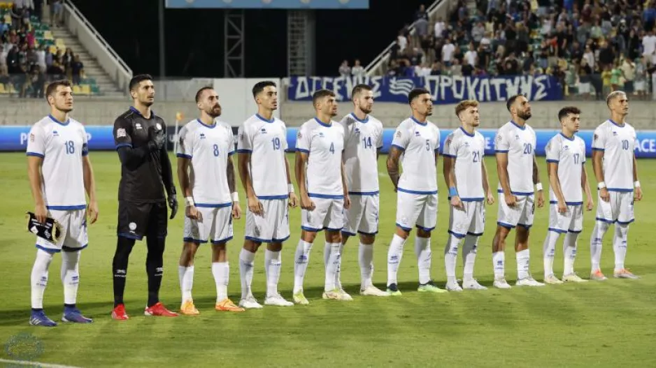 ΚΛΗΣΗ με 25 ποδοσφαιριστές από Τιμούρ