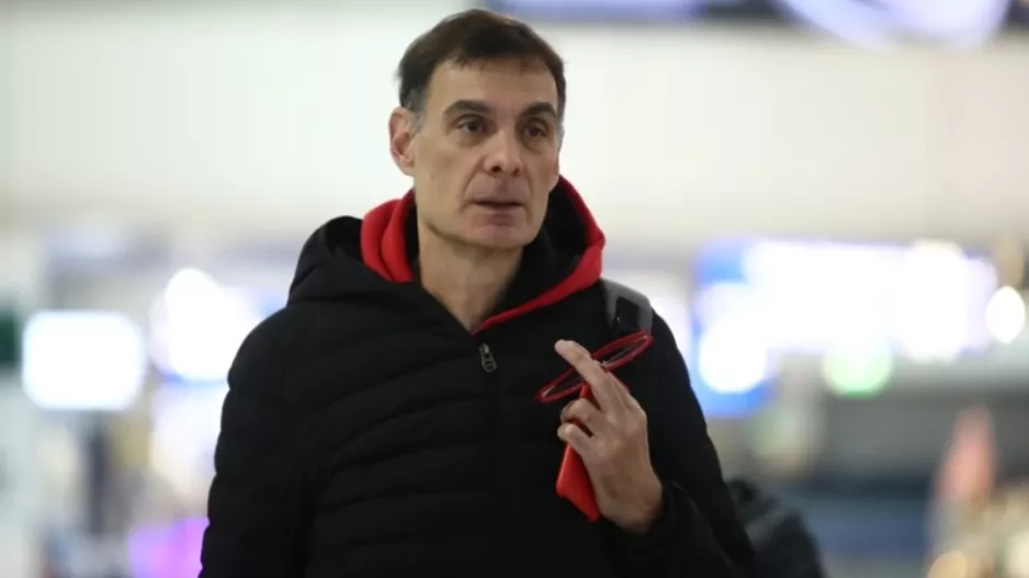 Μπαρτζώκας για το τρίποντο του Μίτσιτς: «Αν μένεις στα παλιά σε ξεπερνάνε τα πράγματα»