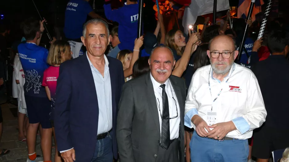 Στην τελετή έναρξης του Παγκοσμίου Πρωταθλήματος Ιστιοσανίδας Techno 2022 ο Πρόεδρος του ΚΟΑ
