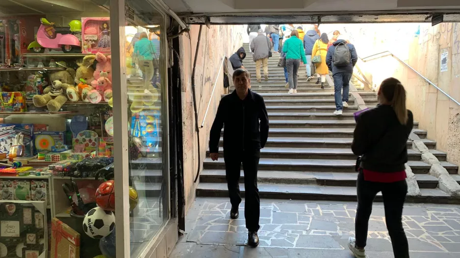 (ΦΩΤΟΣ/ΚΕΡΚΙΔΑ) Κισινάου: Υπόγεια... αγορά! 