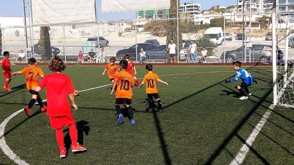 (Φώτος) Ξεκίνησαν τα πρωταθλήματα Grassroots MIKEL 